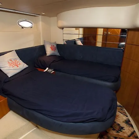 Azimut 46 Botel Palermo